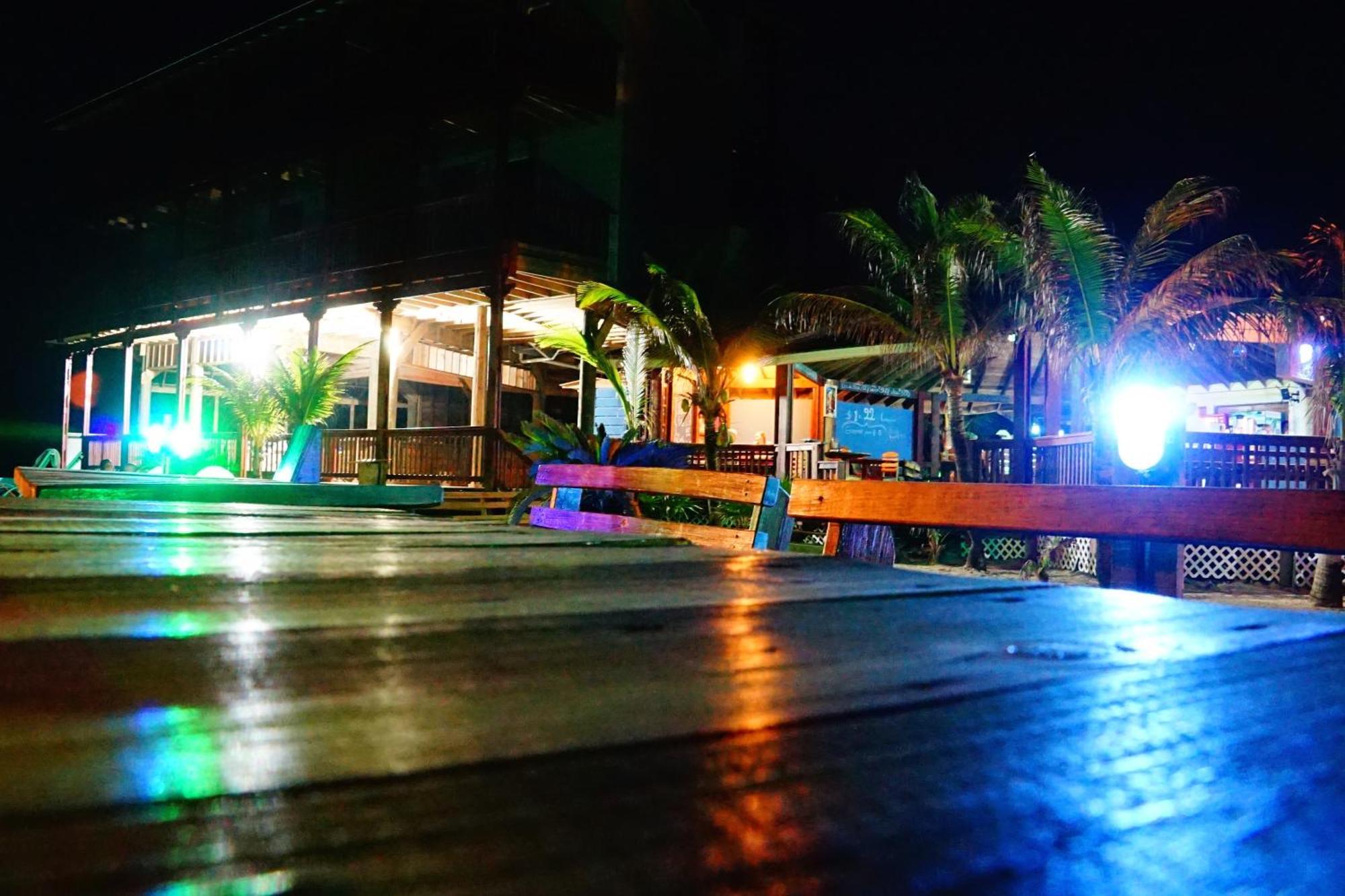 Lands End Hotel West End Bagian luar foto