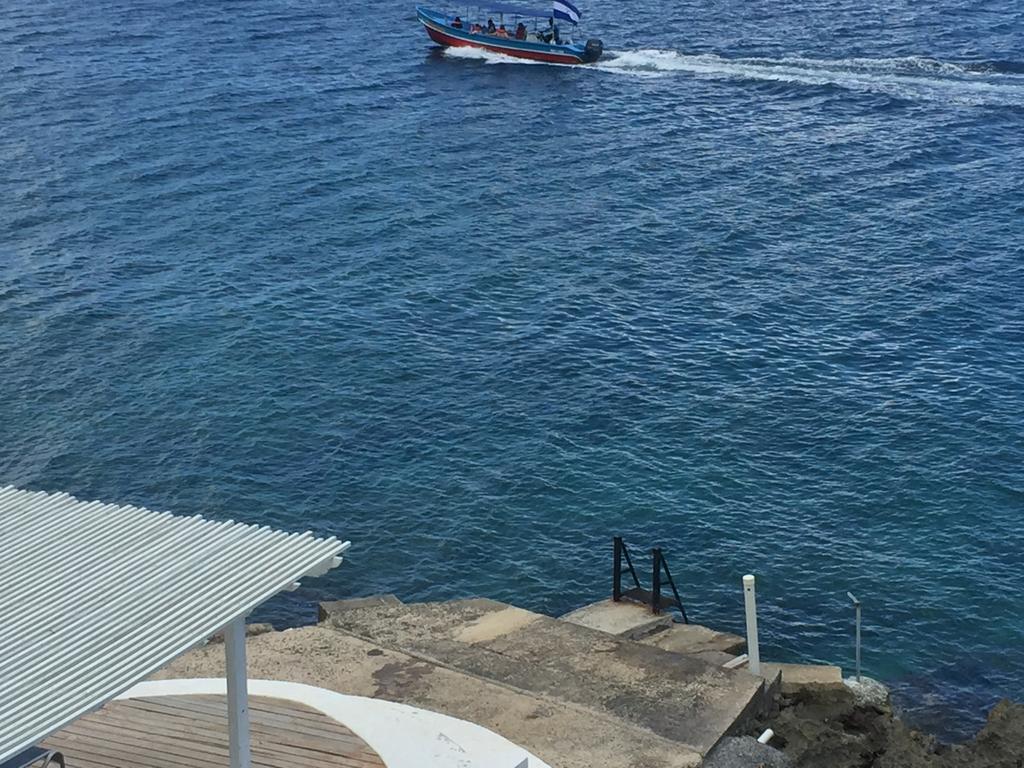 Lands End Hotel West End Bagian luar foto