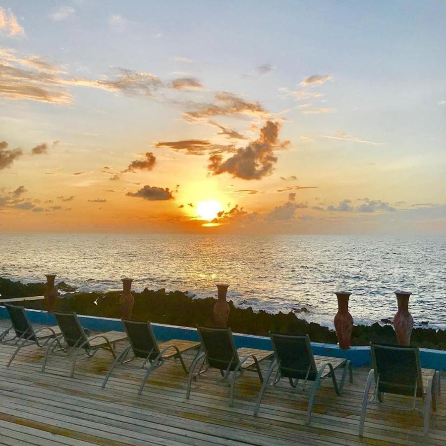Lands End Hotel West End Bagian luar foto