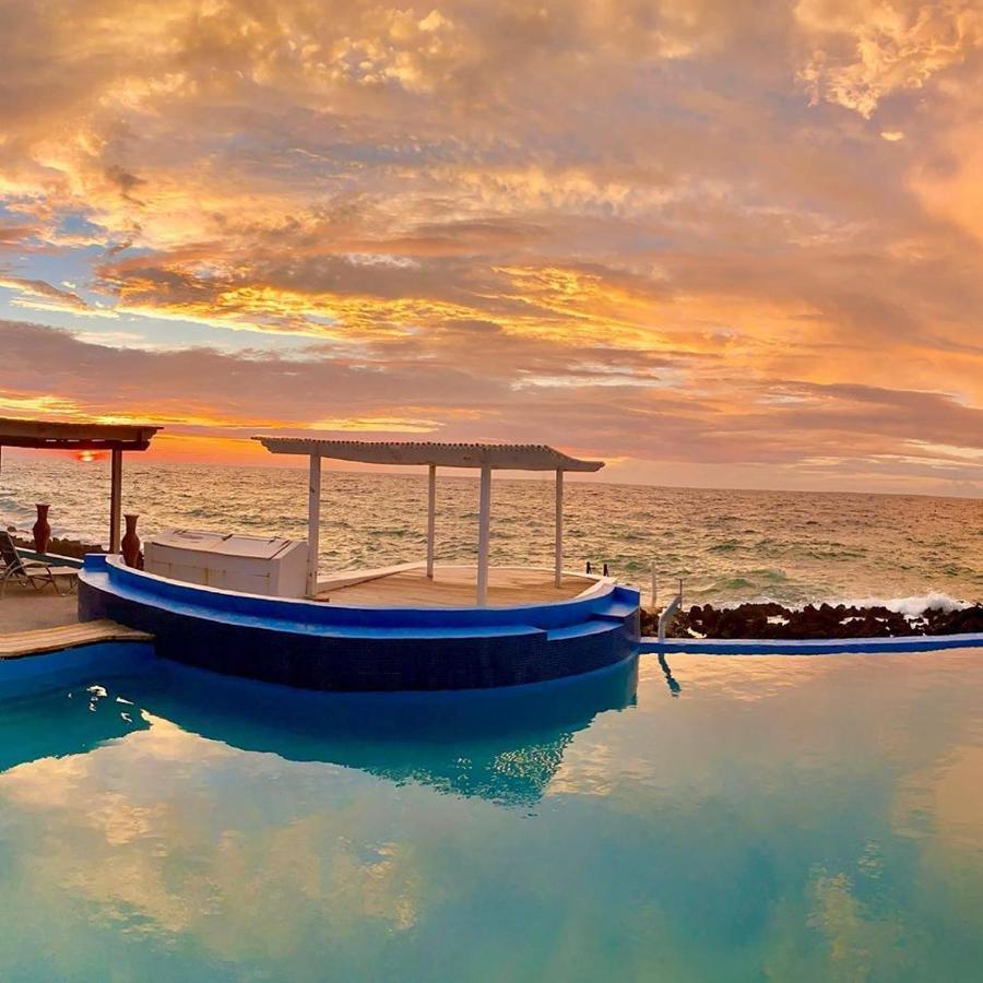 Lands End Hotel West End Bagian luar foto